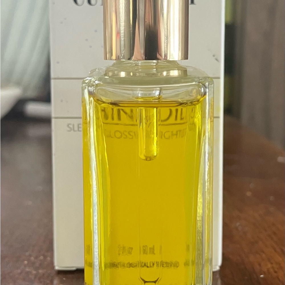Curlsmith shine oil - Picture 7 of 9